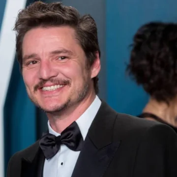 Pedro Pascal Dated